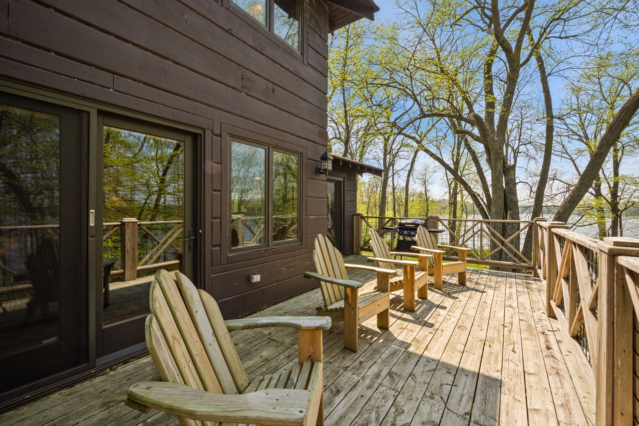 Katherine 2 Wisconsin Lake Resort Lodging